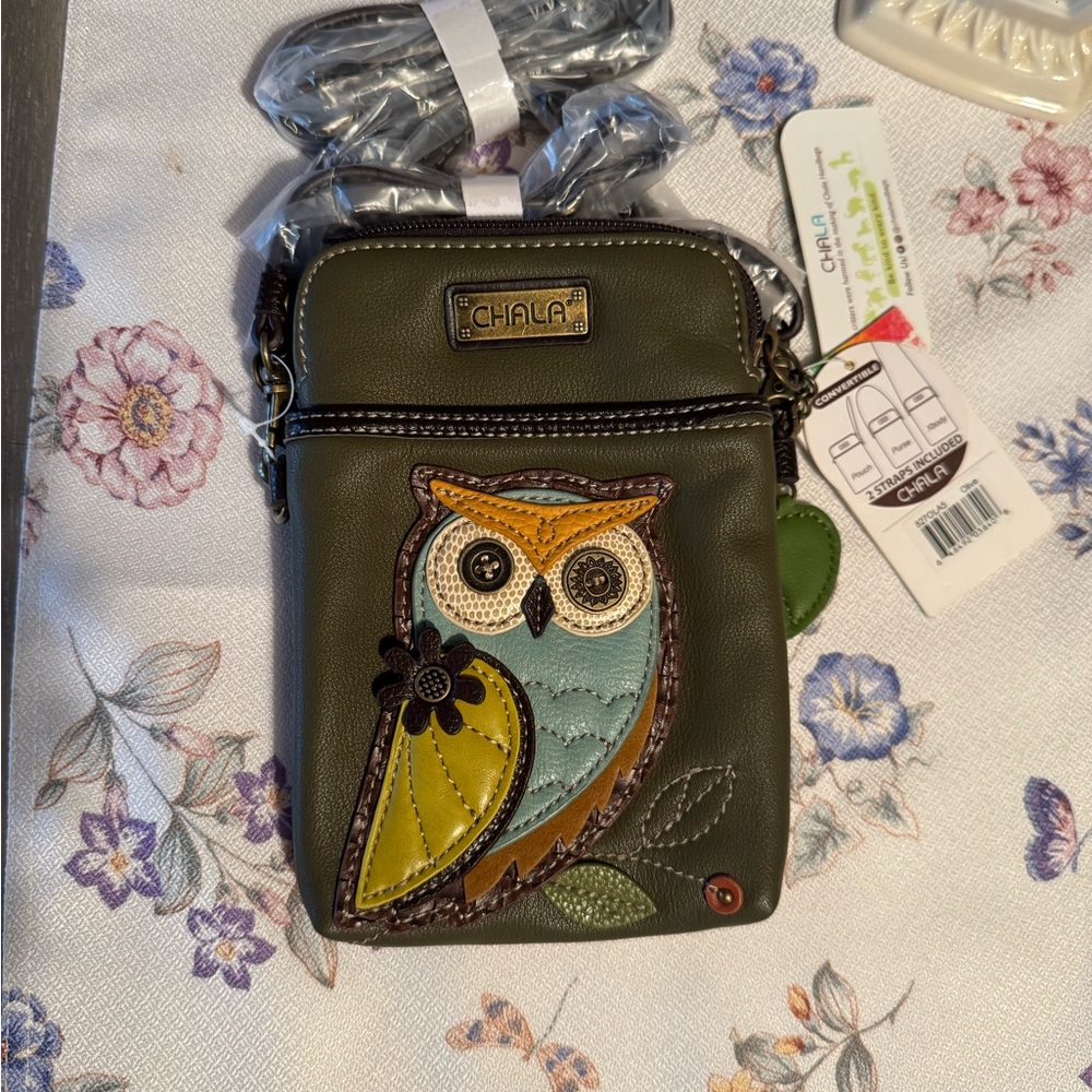 Chala Green Owl Crossbody Bag with Whimsical Design